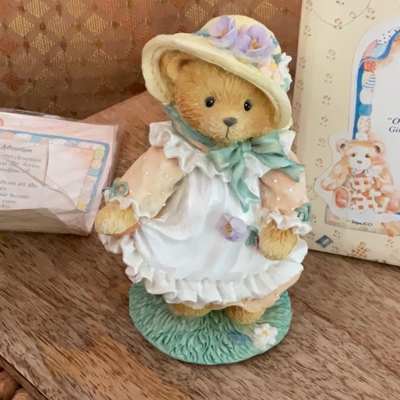 Cherished Teddies, HOPE, Our Love is Ever Blooming, In Spring Dress & Bonnet - Picture 2 of 8